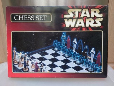 Vintage 1999 Star Wars Collectors 3d Boxed Chess Set 70146
