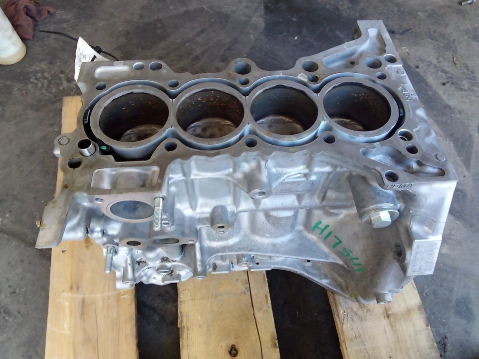 Cylinder Block 1.5L Turbo Fits 17-23 CIVIC 3923116 Foto 4 de 4