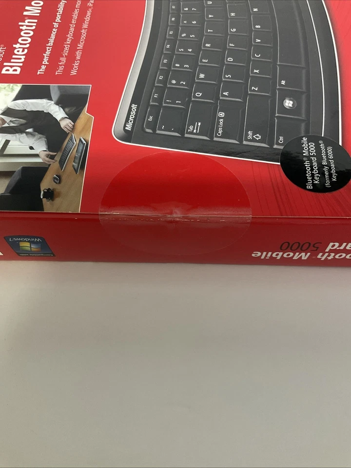 Microsoft Bluetooth Mobile Keyboard 5000 - Black/White - New - Sealed - FastShip - Image 3 of 4