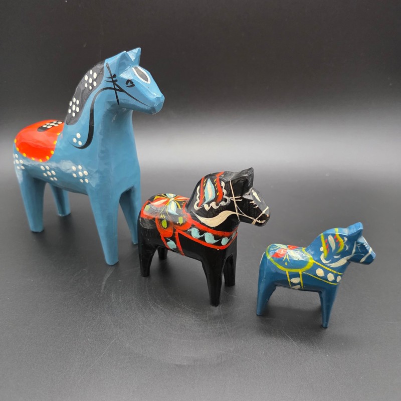 vintage Swedish Dala horse lot, 3 pieces, 6" 4" 3" Hand painted