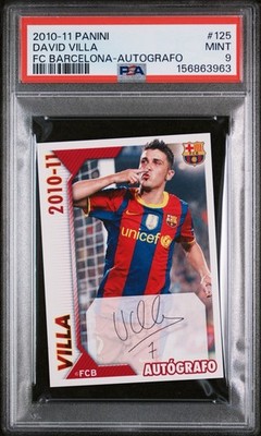2010-11 Panini FC Barcelona David Villa Autografo #125 PSA 9 POP 2 Only 2 Higher