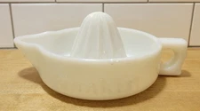 Vintage White Milk Glass SUNKIST Hand Juicer Reamer Chipped