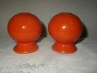 VINTAGE FIESTAWARE PERSIMMON ORANGE MCM SALT & PEPPER SHAKERS