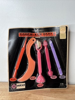 Vintage 1972 Natcol Dough Art Tools 5 Pc Set NOS NEW