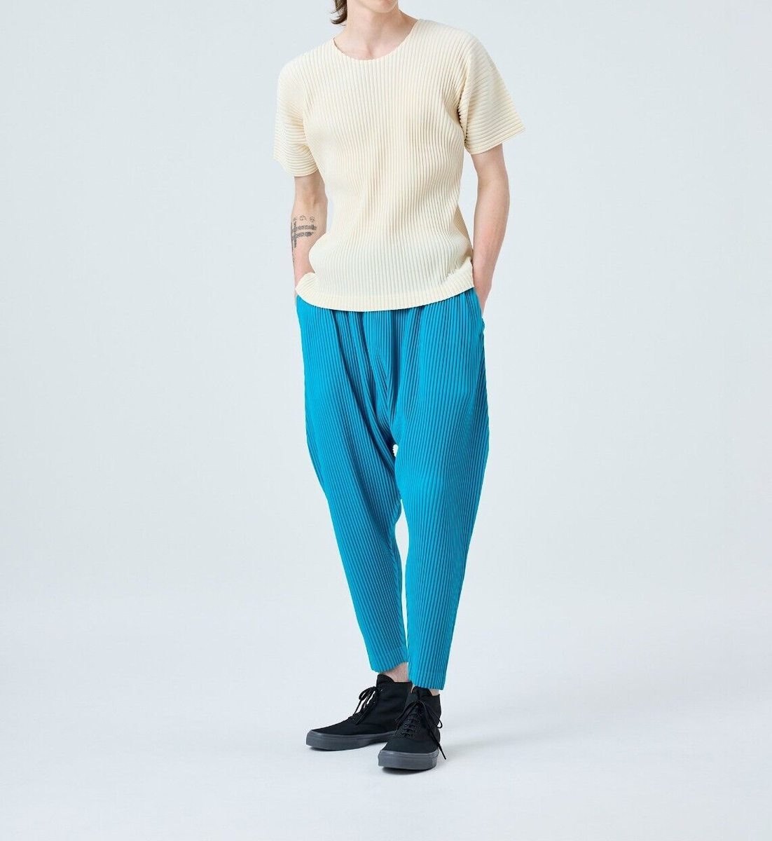 ASK availability first) ISSEY MIYAKE HOMME PLISSÉ COLORFUL