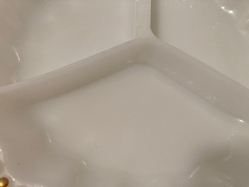 Anchor Hocking Divided Plate 3 Sections White Milk Glass Gold Bead Rim 9" Vtg - Picture 6 of 12