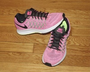 nike zoom pegasus 32 pink