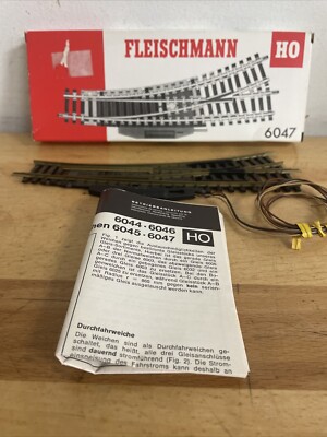 Fleischmann H0 6047   Modellgleis Dreiwege-Weiche - Original Box