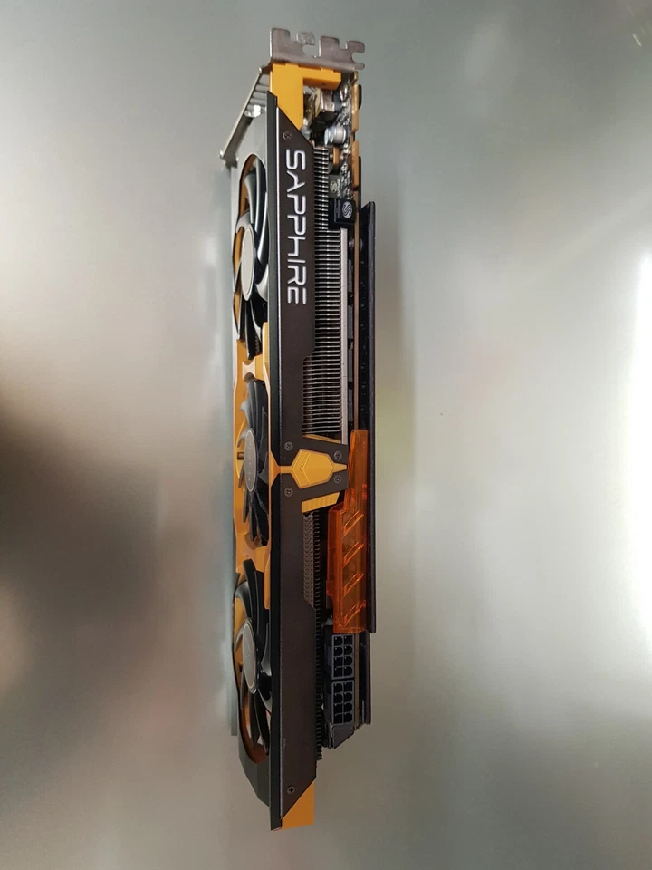 AMD Sapphire Toxic R9 280X Graphics Card - Image 3 of 4