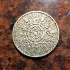 1963 GREAT BRITAIN TWO SHILLINGS COIN - #B3477