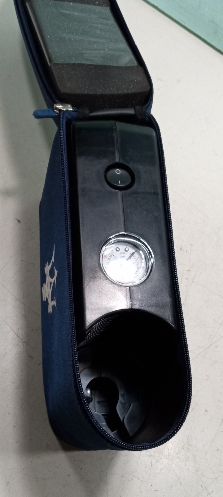 Maserati Tool Kit Tire Inflator Pump_Case_Quattroporte_Ghibli_GranTurisimo_OE