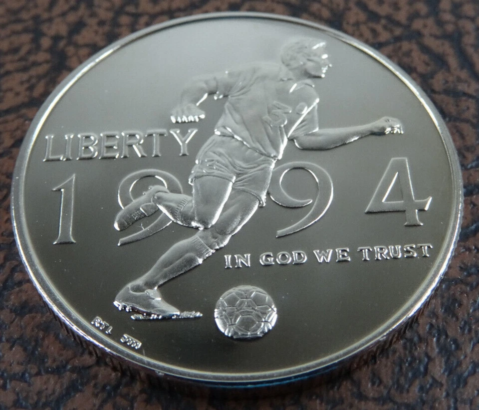 1994-P World Cup Proof Half Dollar US Mint Clad Coin Commemorative - Image 2 of 4