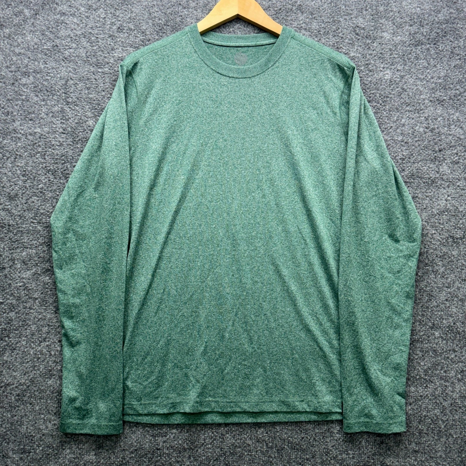 REI Co-op Performance T-Shirt Mens M Green Long Sleeve Moisture Wicking Running