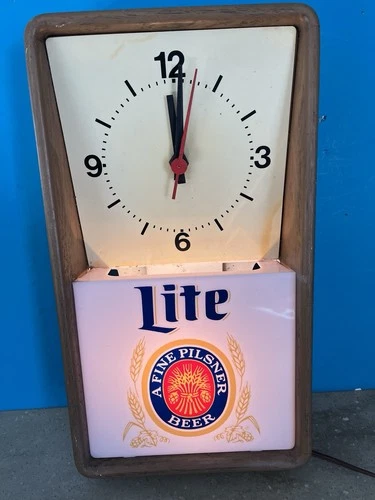 Vintage Miller Lite "A Fine Pilsner Beer" Lighted Clock. Read More