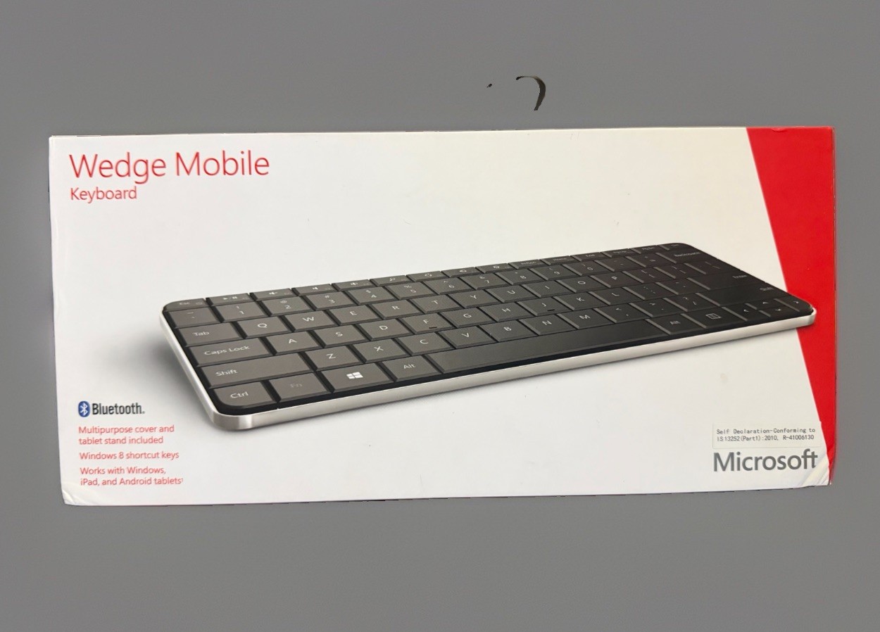 Microsoft Wedge Mobile U6R-00001 Wireless Keyboard, Black & Silver.