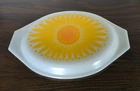 Vintage Pyrex #945-C oval Casserole Lid. Sunflower Daisy Design. Lid Only