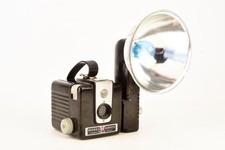 Kodak Brownie Hawkeye Flash Model Camera w/ Flash Holder  Bulb 620 Film V23