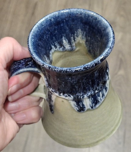 Studio Art handgeworfen Keramik blau & weiß Tropfglasur Creme Becher Tasse signiert 5" - Bild 11 von 20