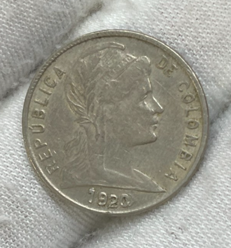 1920/0 Overdate Colombia 5 Centavos Coin Great Condition RARE High Value - Picture 3 of 10