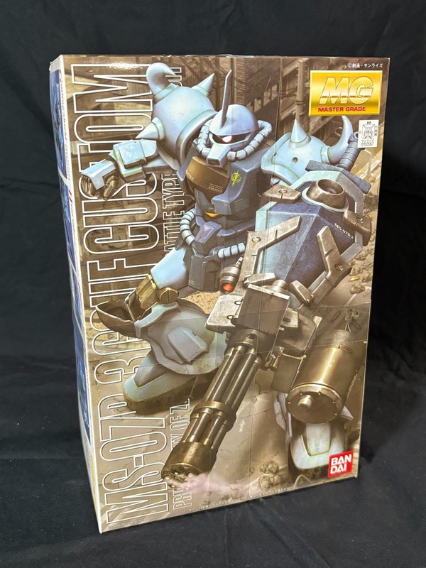 Plastic model Bandai Model kit MG MS-07 B-3 Gouf Custom robot NEW