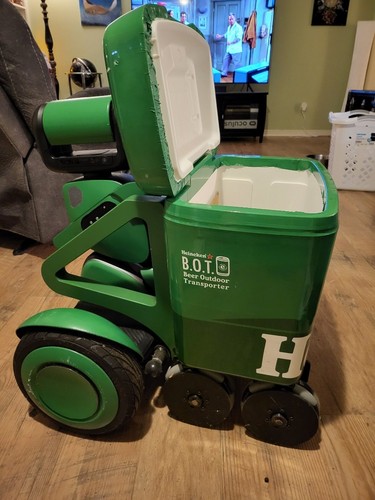 Heineken B.O.T (Beer Outdoor Transporter) Robot Cooler (Promotional Only!) RARE