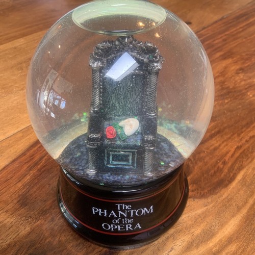 Vintage Phantom Of The Opera Snow Musical Snow Globe - Chair, Mask, Rose - Rare - Picture 2 of 12