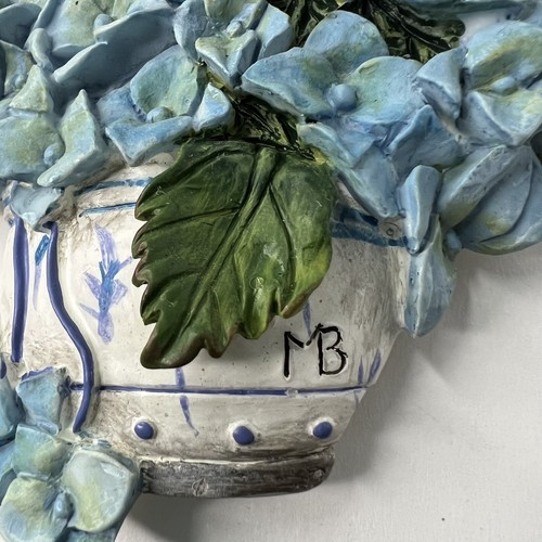 Hallmark Marjolein Bastin Floral Planter Hydrangea? Refrigerator Magnet - Picture 3 of 3