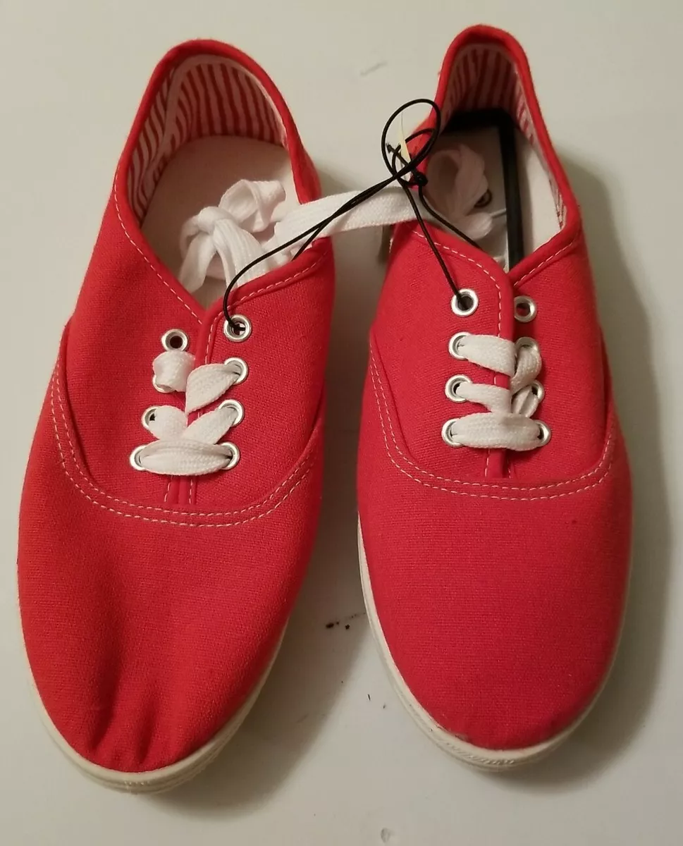 Canvas tennis shoes from dollar general red, and white. size 6
