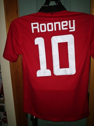 WAYNE ROONEY MANCHESTER UNITED JERSEY SOCCER NIKE DRI FIT BRAND SIZE MED RARE! - Picture 4 of 10