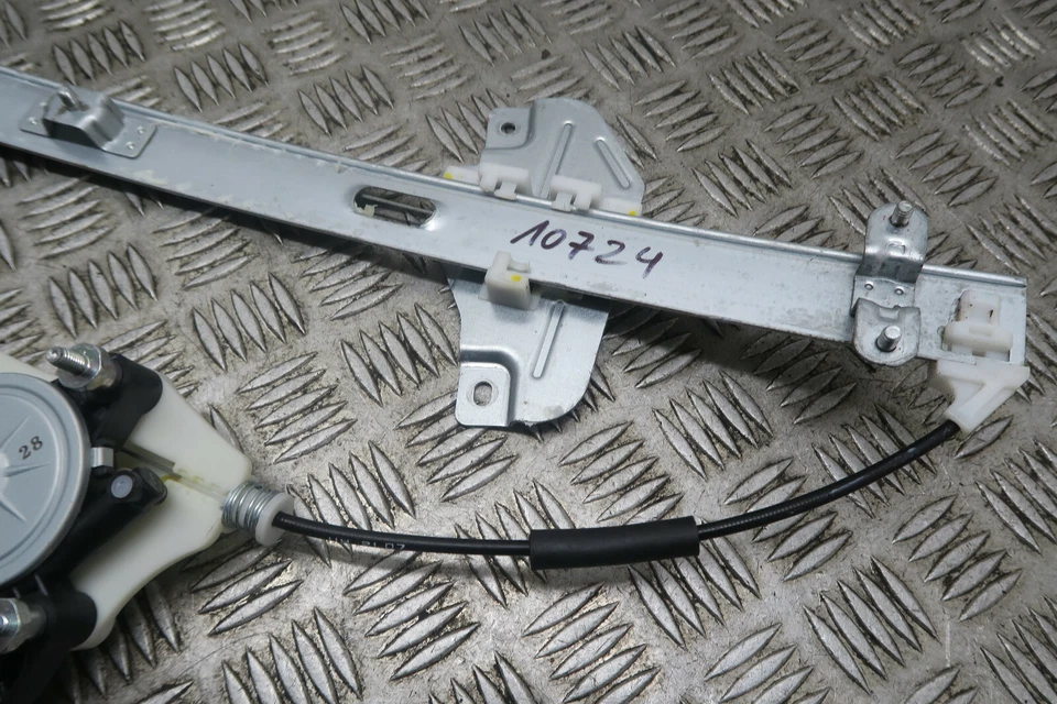 KIA RIO 2013 5 PUERTAS LADO DEL CONDUCTOR DERECHO VENTANA TRASERA REGULADOR REF10724 Foto 4 de 4