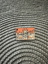 2019 WDW Disney Hidden Mickey Pin Stylized Attractions Small World Chaser