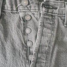 Levis 501 Original Fit Gray Straight Leg Button Fly Mens Jeans 32X30 00501-2370