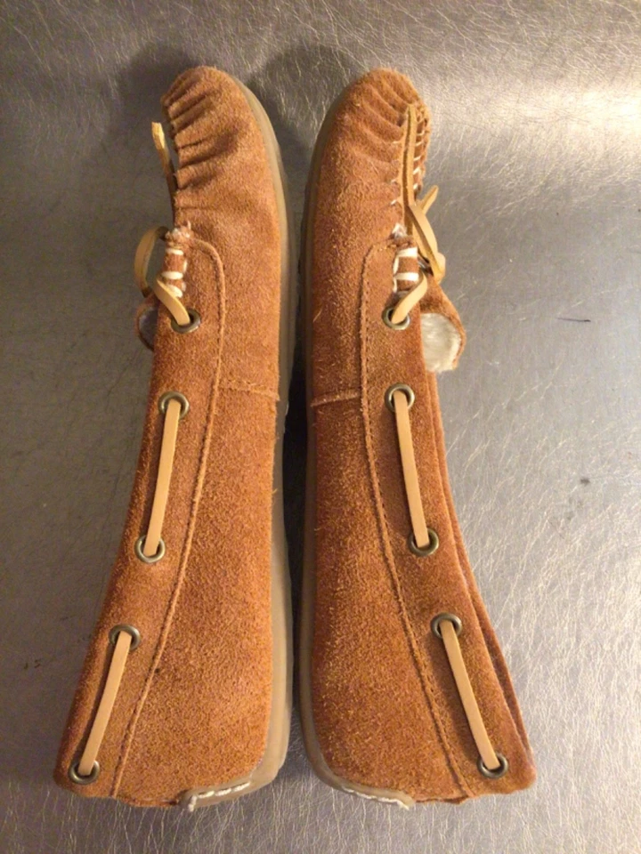 Zapatillas mocasín de gamuza marrón Lucky Brand para mujer talla 7 forradas de piel sintética acogedoras Foto 2 de 4