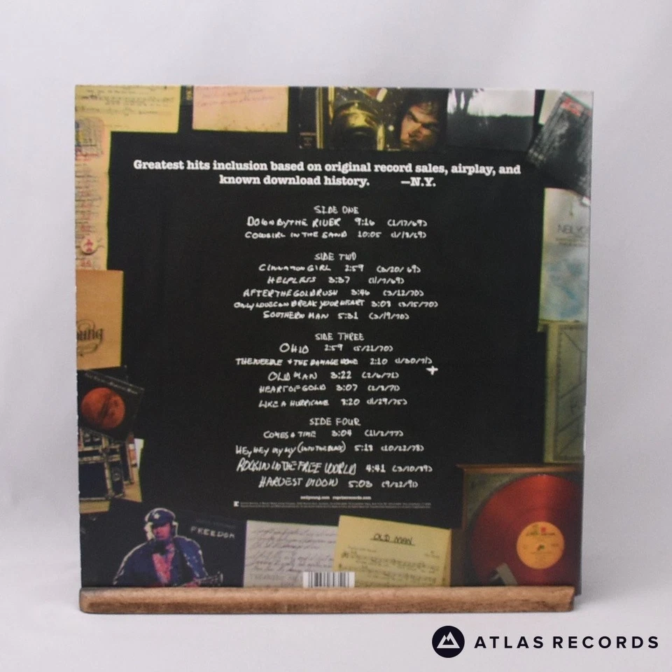 Neil Young Greatest Hits 7" + Double LP Vinyl Record - NM/EX - Image 4 of 4
