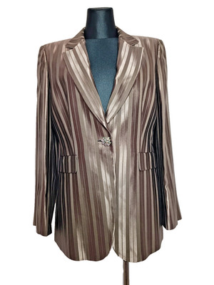 Brioni Wool Silk Jacket Size 46  Brown Striped Elegant Designer Blazer