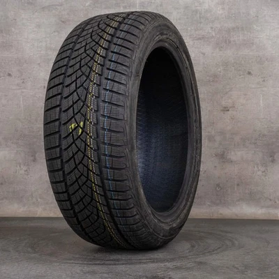 1x 255/45 R20 105T Goodyear Ultragrip Performance+ DOT 4121 Winterreifen NEU - Bild 1 von 2