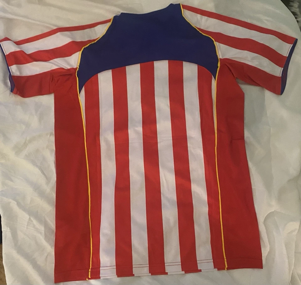 Camiseta de fútbol retro local del Atlético de Madrid Spider Man 2004/05 de colección Foto 4 de 4