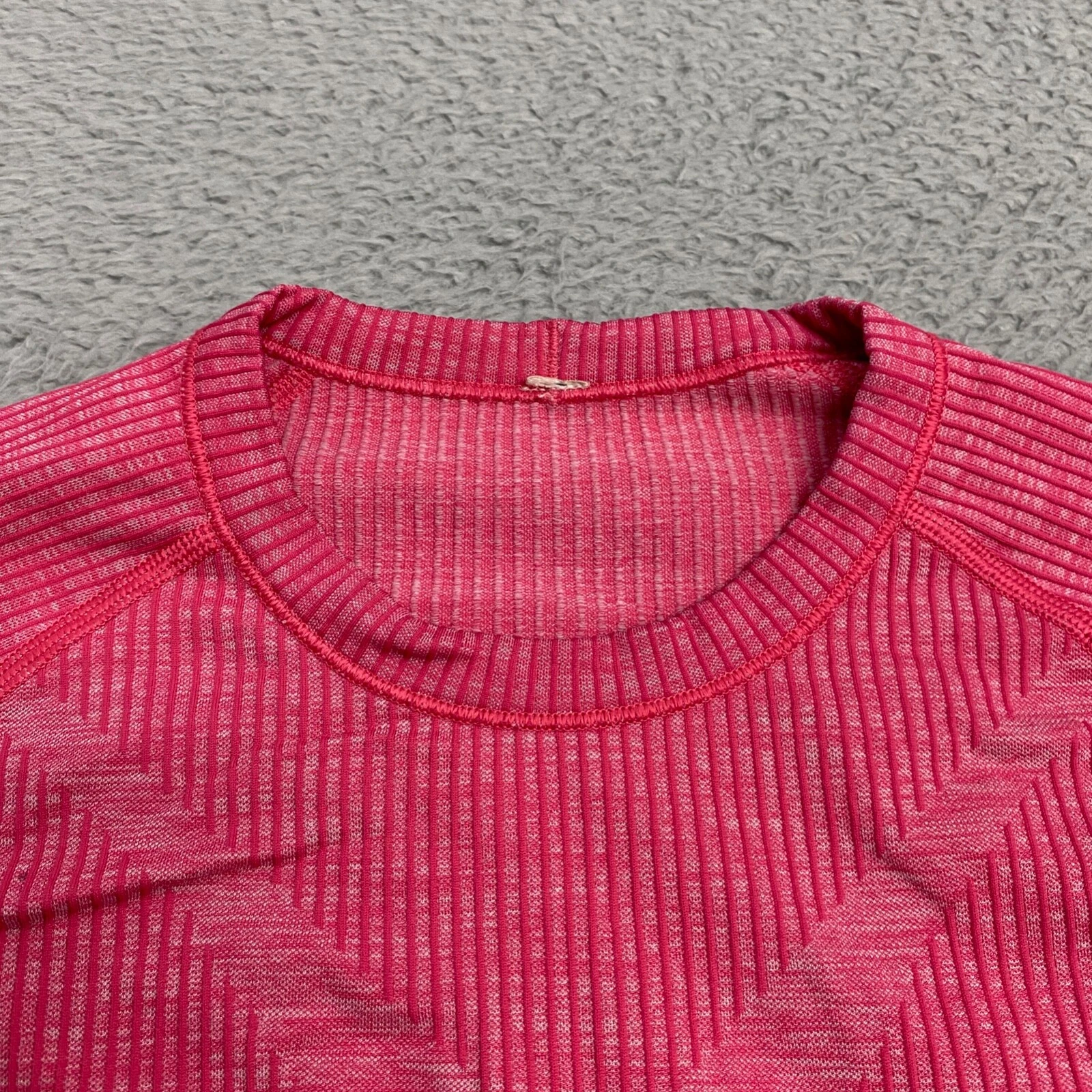 lululemon restless pullover knit thumb holes gym yoga casual ladies 