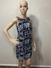 EUC! Women's "Crown & Ivy" Petite Layered Cut Out Lined Fitted Dress Size 2P