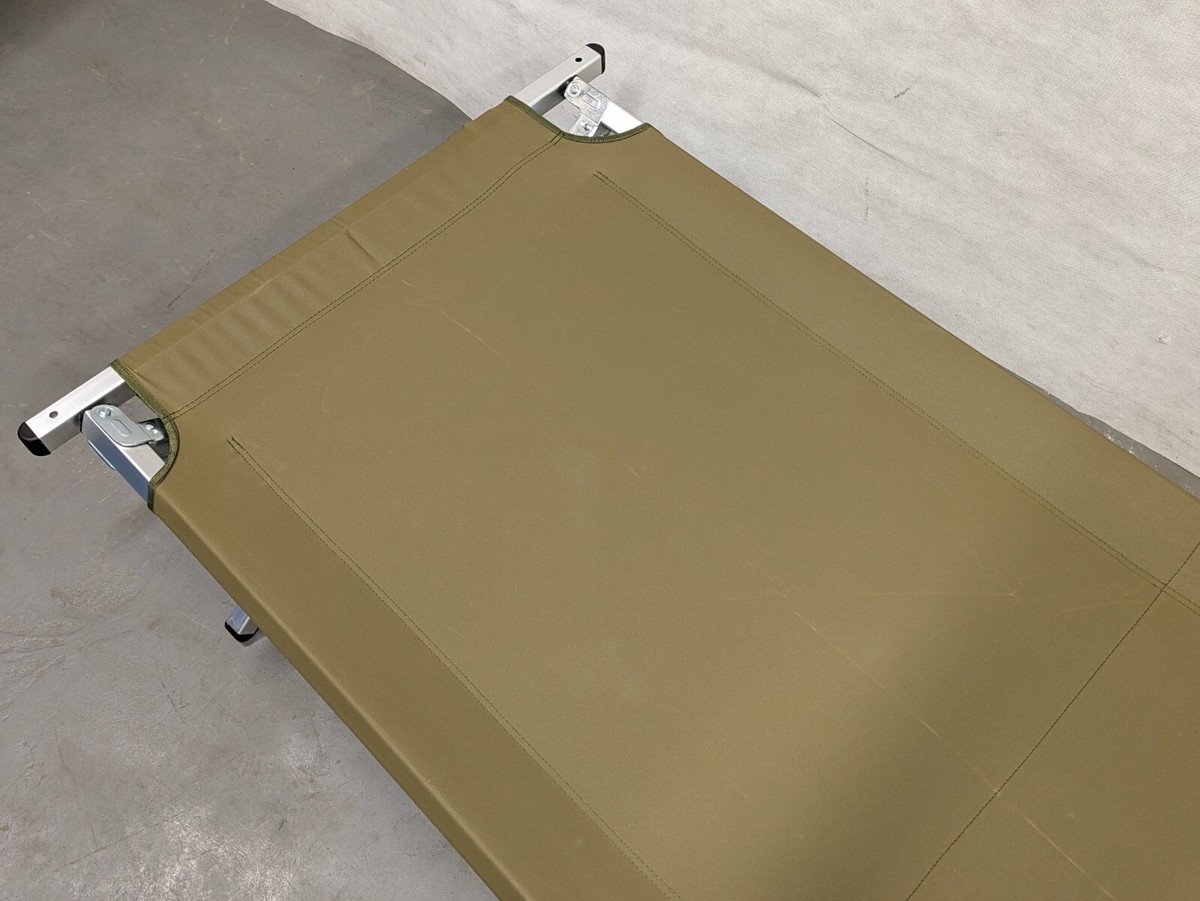 British Army X-Large Heavy Duty Aluminium Frame Folding Cot British Army X-Large Heavy Duty Aluminium Frame Folding Cot