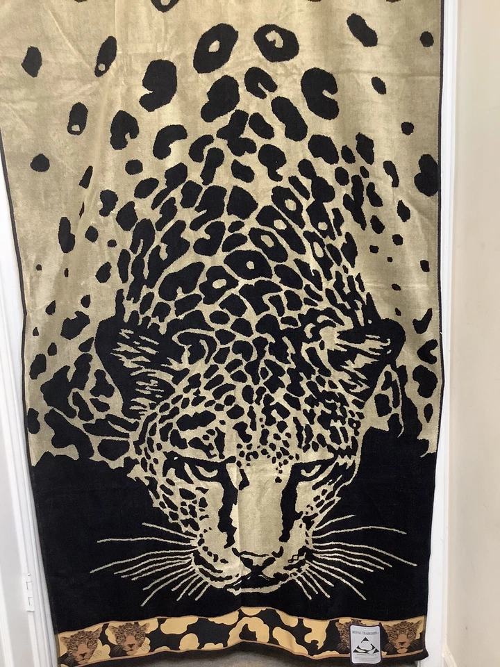 100% Egyptian Cotton Tiger On The Beach 40x70 Beach Towel Made In Egypt New - Image 2 of 4