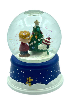 Hallmark Peanuts Musical Snow Globe Charlie Brown Christmas 50th Anniversary