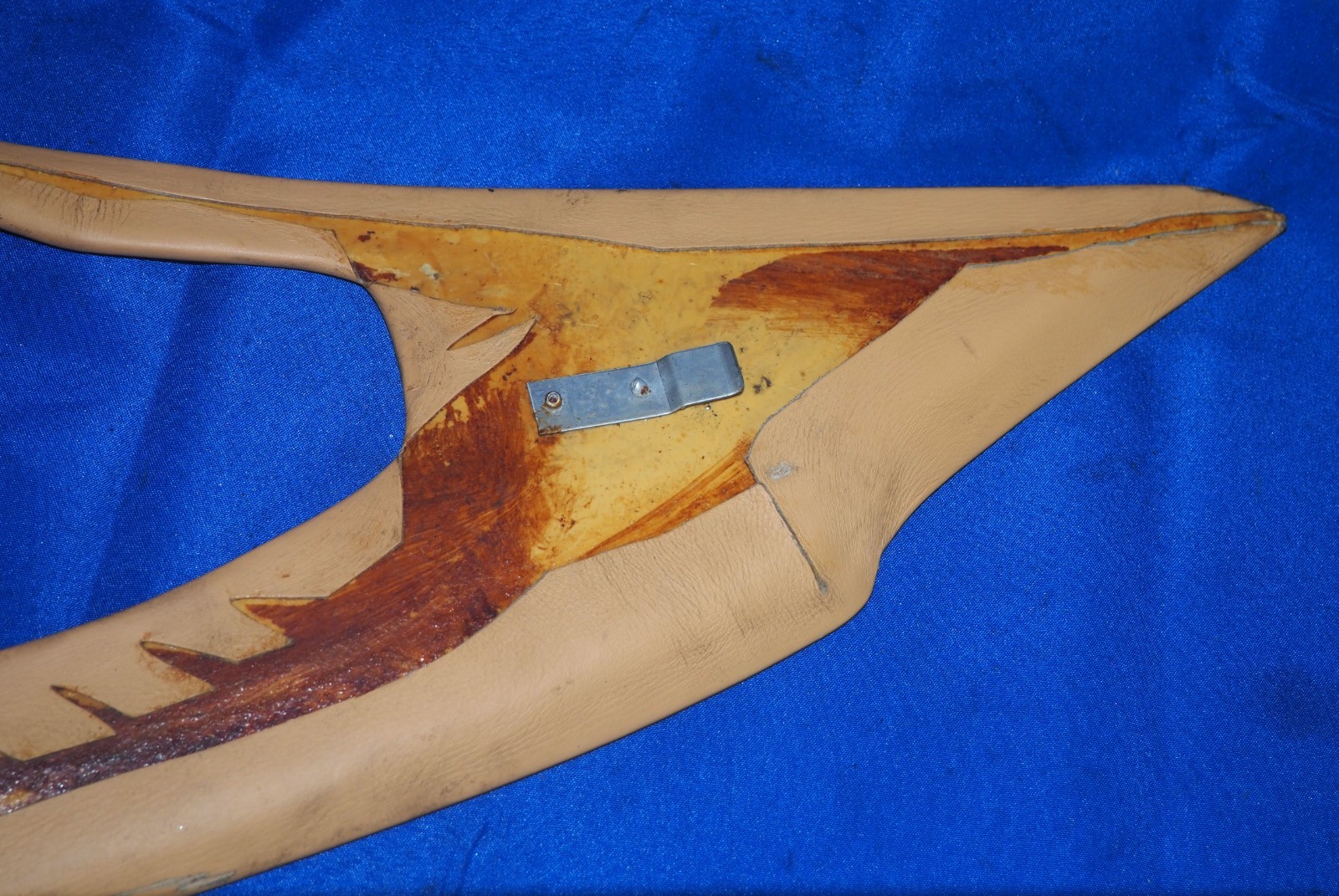 1995-1999 Ferrari F355 Rear Right Quarter Tail Window Surround Trim Beige OEM