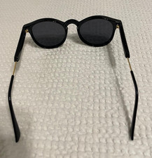 Gucci Round Sunglasses Black Plastic/Metal Frame Gray Tinted Lenses Unisex