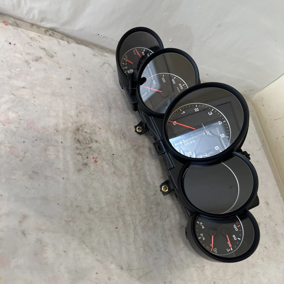 Cuadro de instrumentos velocímetro Porsche Cayenne 2013-2016 250 km/h OEM A2C80722800 Foto 3 de 4
