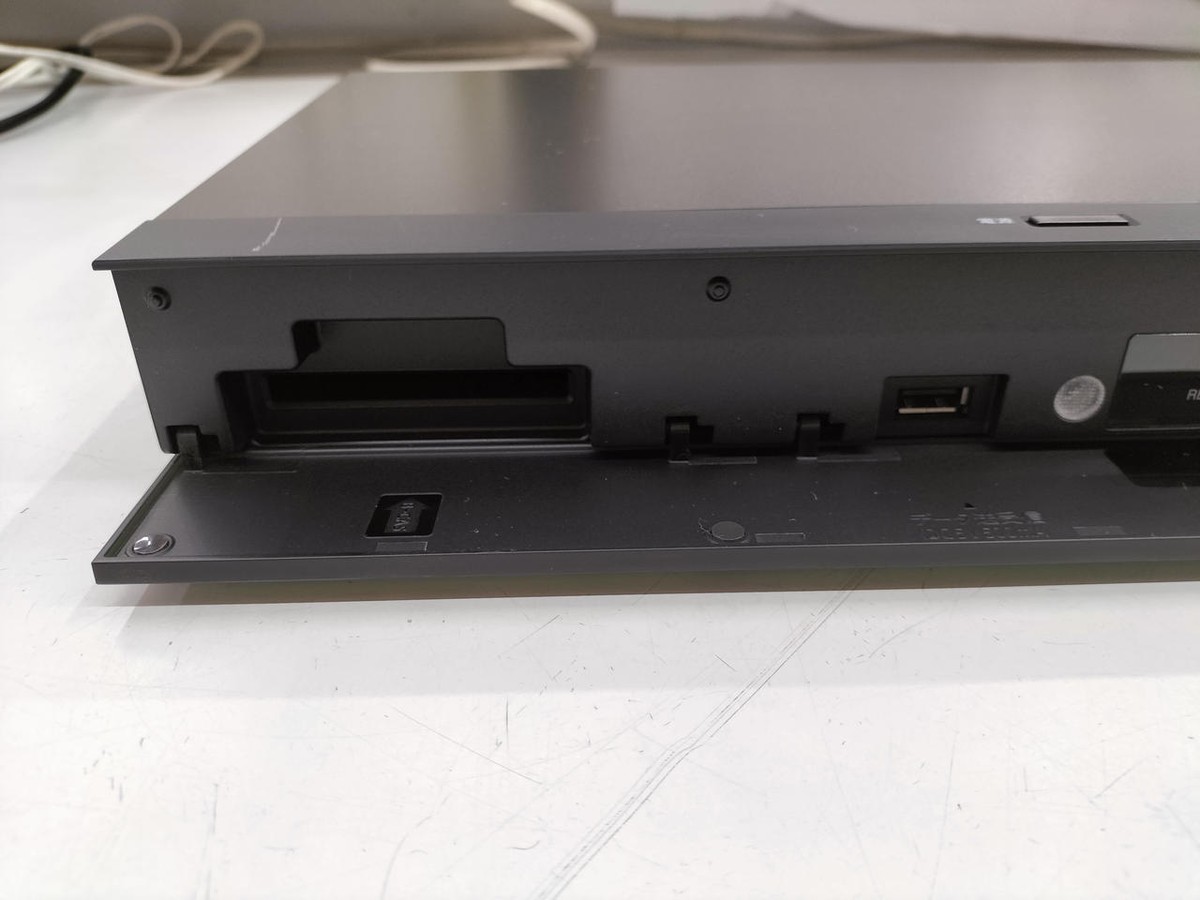 Sharp AQUOS 2B-C05DW1 Blu-ray Recorder 1TB Good Condition Sharp AQUOS 2B-C05DW1 Blu-ray Recorder 1TB Good Condition