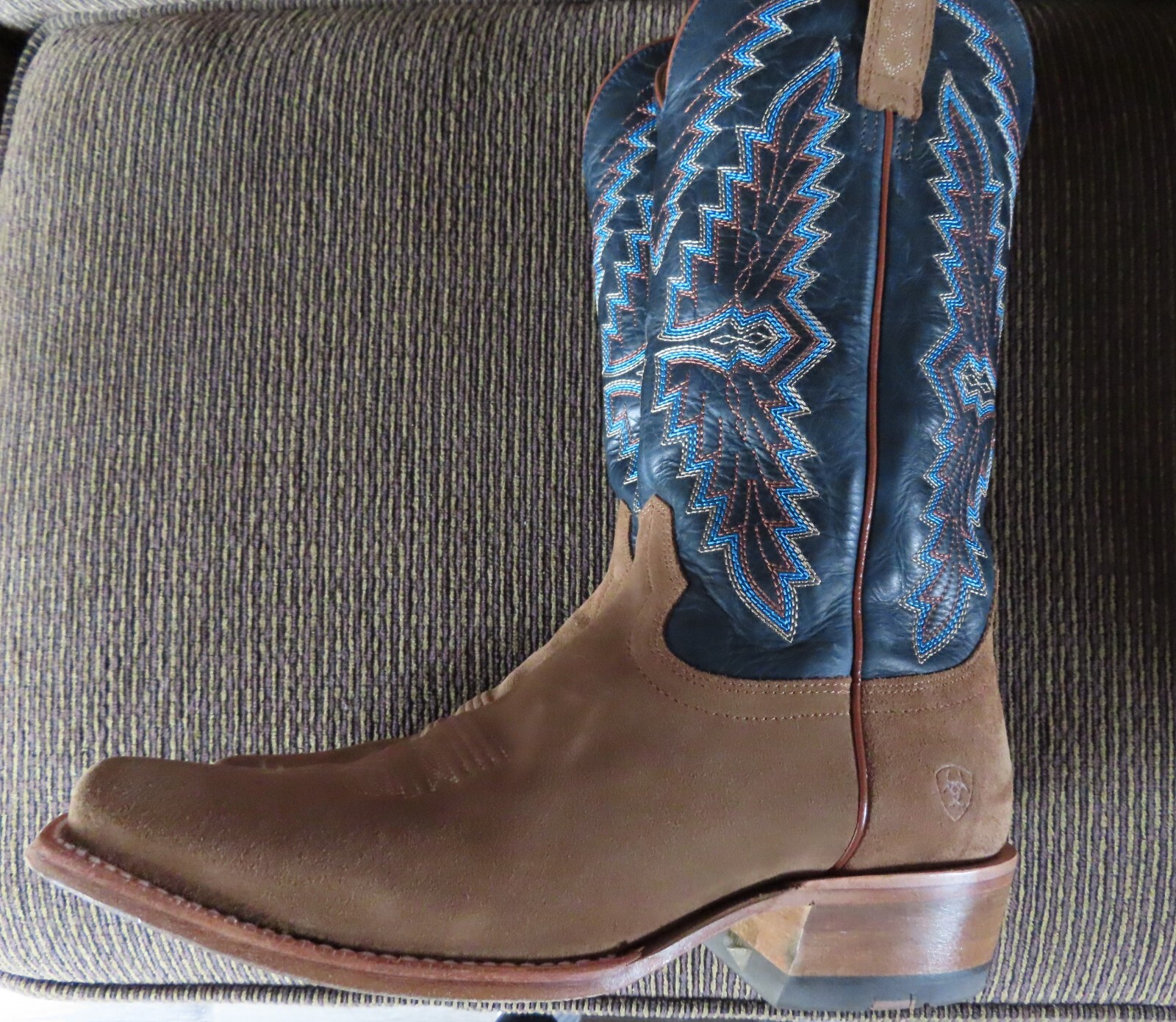 ARIAT MEN'S FUTURITY SHOWMAN ROUGHOUT WESTERN BOOTS SQUARE TOE COWBOY
