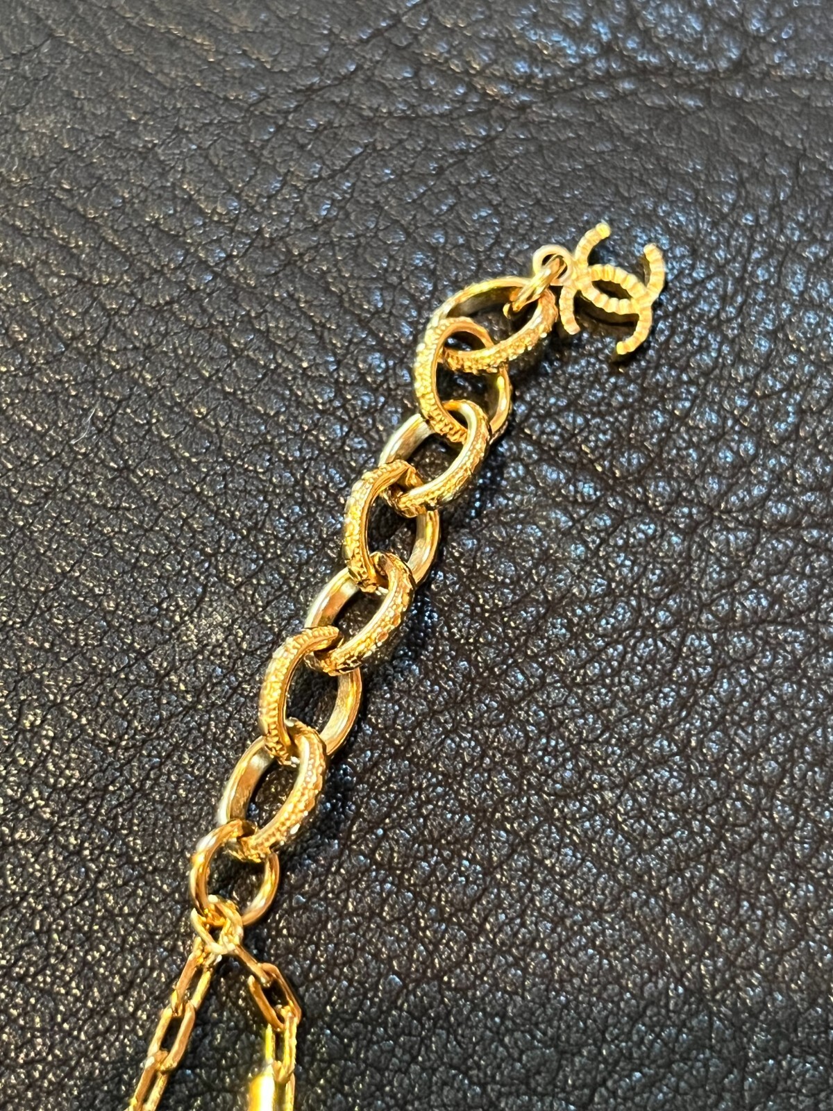 Picture 15 of 24