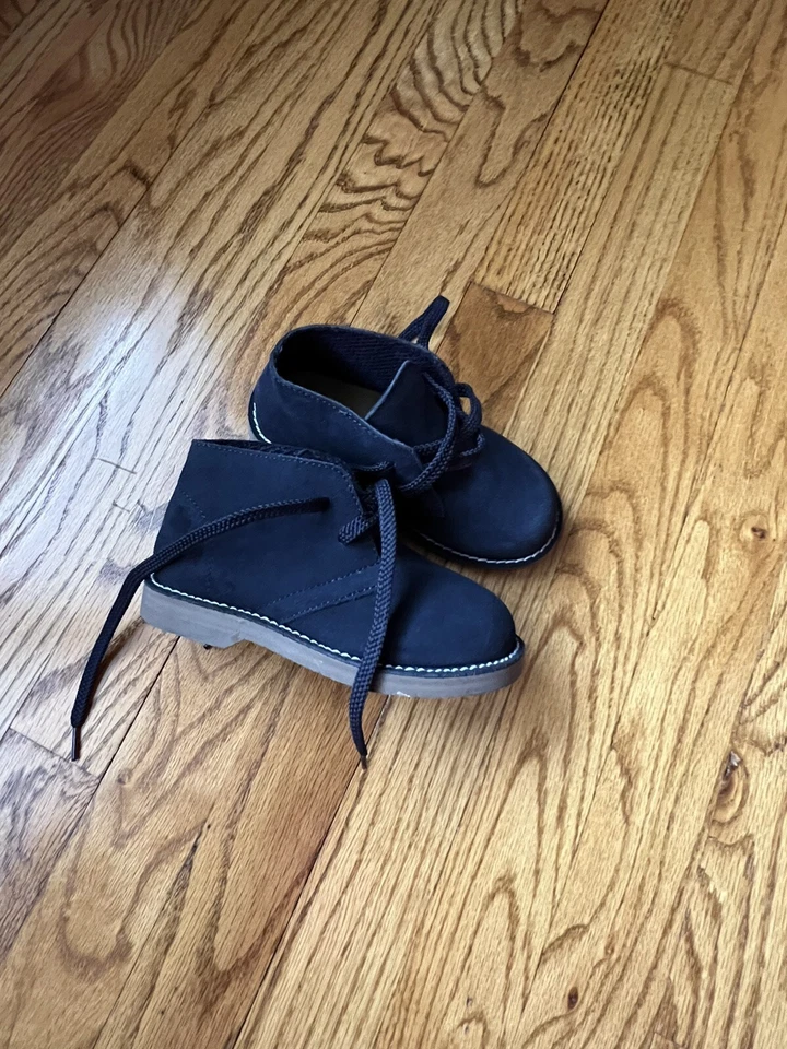 J. Botas Crewcuts Niños K10- MacAlister Zapatos Azul Gamuza Con Cordones Chukka Foto 2 de 4