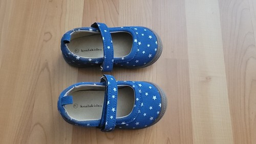 Koala Kids Baby Girls Size 7 Star Print Shoes Blue Mary Janes Suede Like NWOT - Picture 3 of 13